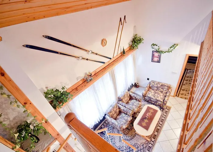 Ferienhaus Palyongov Tschepelare